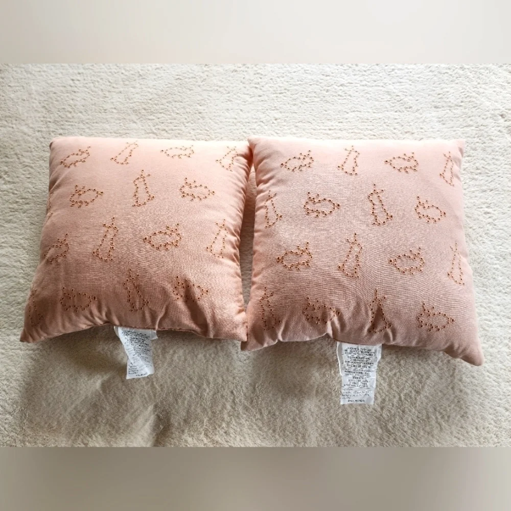 Bundle of 2 THRESHOLD new with tag spring pillow 18×18 each